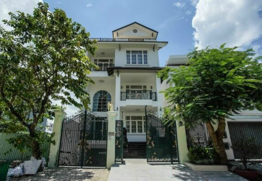 BÁN BIỆT THỰ LÀNG ĐẠI HỌC ABC PHƯỚC KIỂN, NHÀ BÈ GẦN LOTTE QUẬN 7