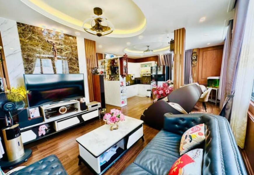 Bán căn hộ dịch vụ hẻm xe  hơi 7 tầng lâm văn bền quận 7