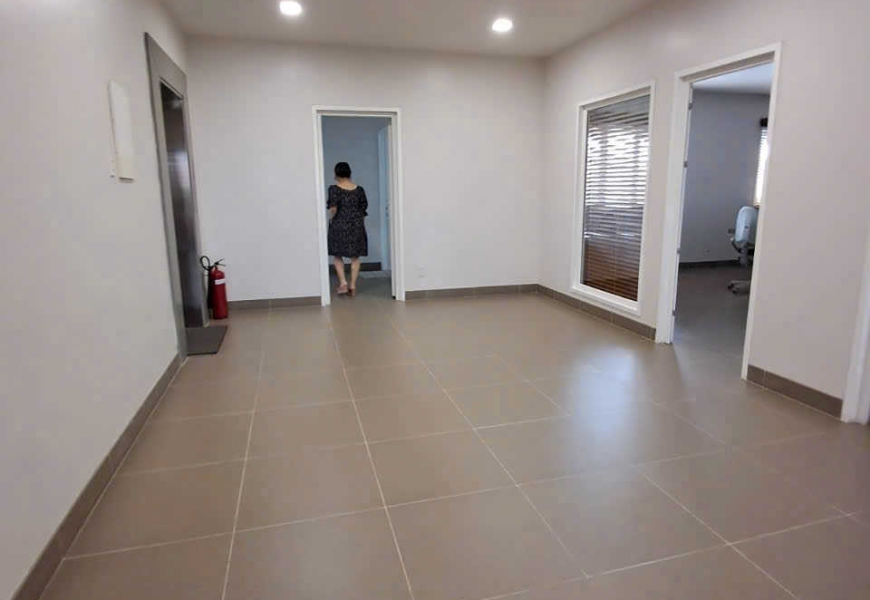 Nhà mới: 149-151-153 Khánh Hội. Phường 3, Quận 4