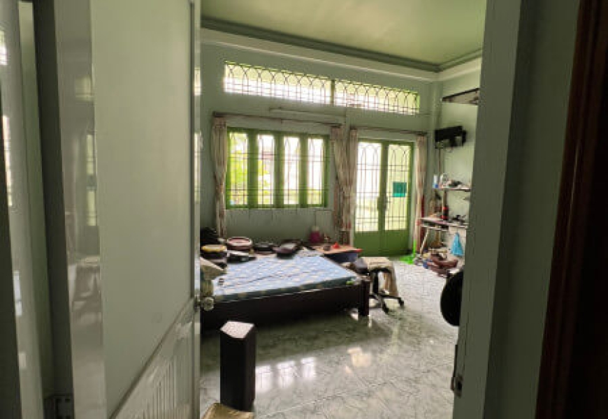 BÁN NHÀ MẶT TIỀN ĐƯỜNG LÂM VĂN BỀN.PHƯỜNG BÌNH THUẬN, QUẬN 7