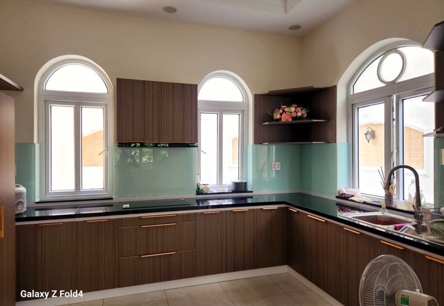Giảm 8 tỷ ..giá mới 88 tỷ Bán biệt thự Góc 2MT View Sông khu compoud bảo vệ 24/24 City Land Q7