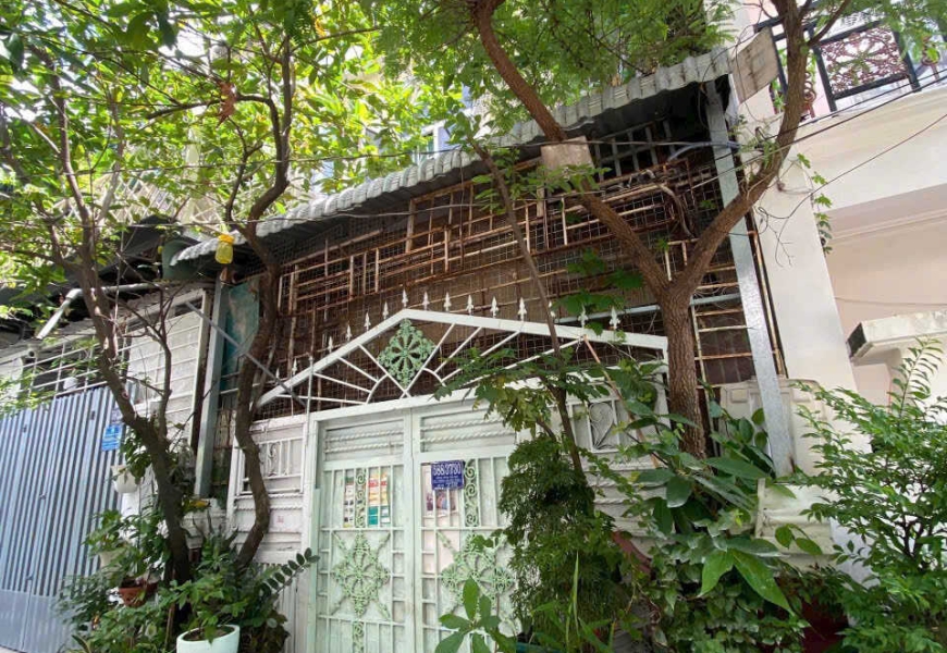 0914020039 EM DUNG Nhà hẻm 2 xẹt 588 Huỳnh tấn phát, P Tân Phú Quận 7