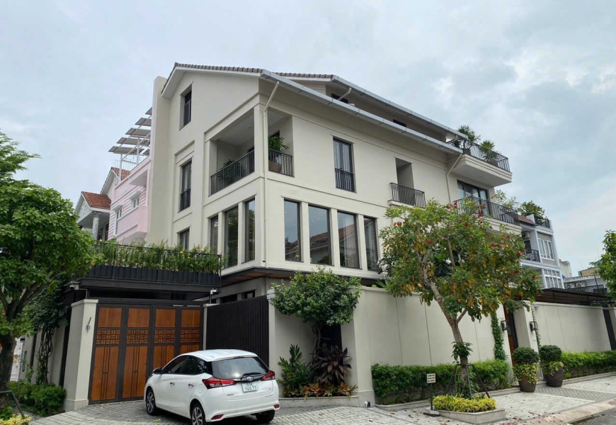 BÁN BIỆT THỰ GÓC 2 MẶT TIỀN SÁT VINCOM NAM LONG TRẦN TRỌNG CUNG 