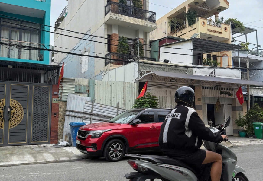 BÁN đất đẹp xây nhà Khu Cư Xá Ngân hàng- mặt tiền đường số 5K(trục chính giao thông)-cách Lâm Văn Bền 80mét