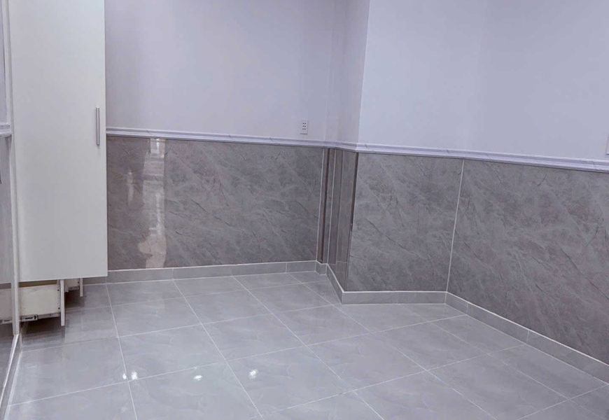 Bán nhà 3 mặt tiền hẻm 85/11/.. Nguyễn Thị Xíu- Tân Thuận, Q7