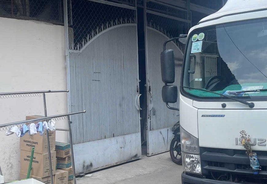 CHO THUÊ 3 kho cạnh nhau- có cho thuê lẻ- thuê sỉ 3 kho có giá tốt- đường 25A - P - TÂN QUY - QUẬN 7 . Đường xe tải 5 tấn.