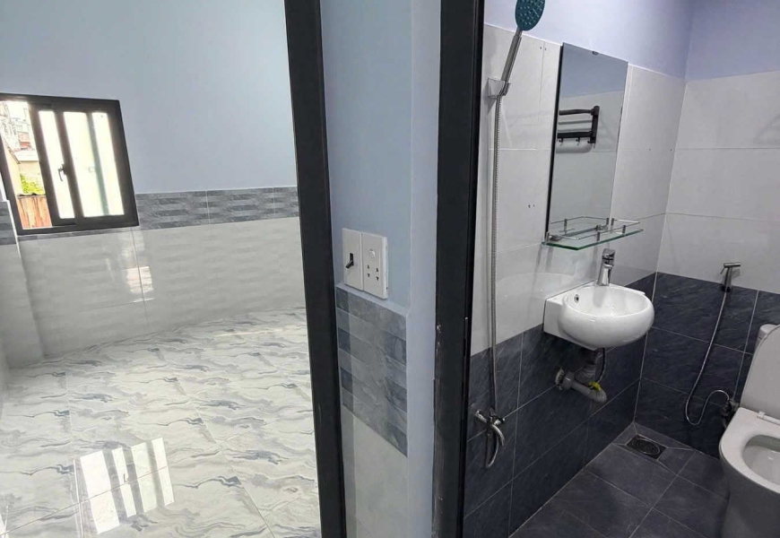 BÁN NHÀ QUẬN 7 NHÀ MỚI SHR TRẦN XUÂN SOẠN PHƯỜNG TÂN HƯNG - HẺM THÔNG CẦU KÊNH TẺ