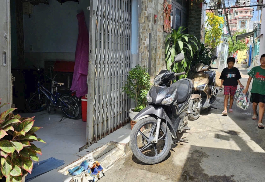 Bán Nhà hẻm 2806 Huỳnh Tấn Phát Nhà Bè