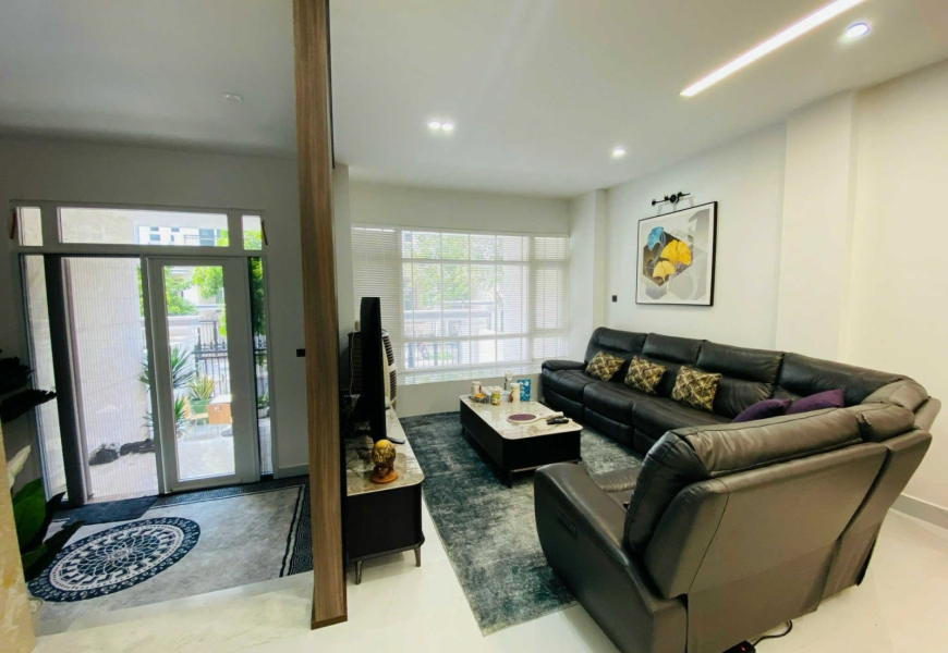 CHO THUÊ BIỆT THỰ THE PEAK GARDEN VILLA – QUẬN 7