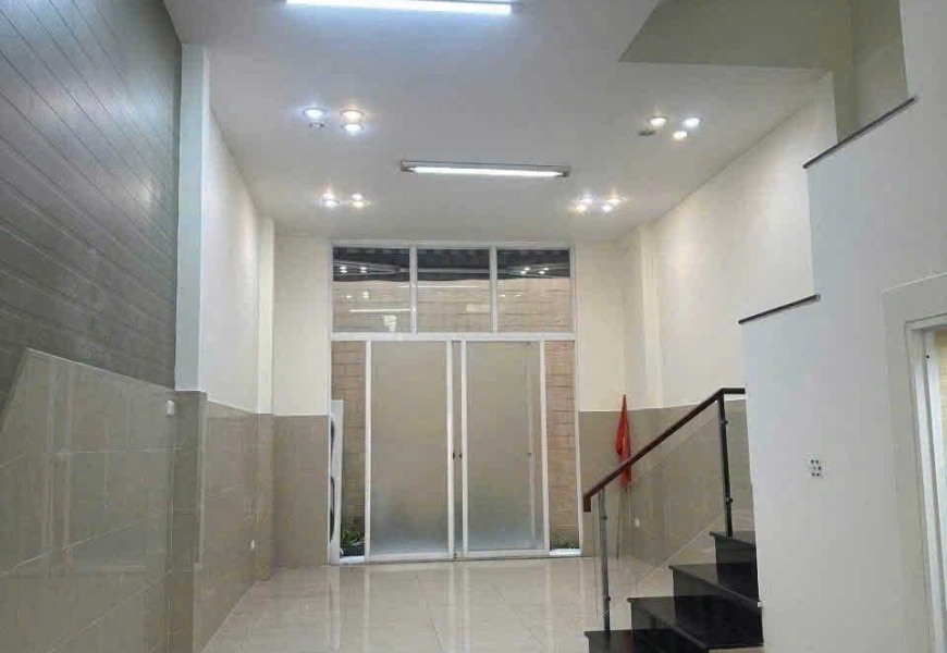 Cho thuê Quận 7 - Nguyên Căn 4x18m 4Phòng Mặt Tiền Đường Số P. Tân Hưng