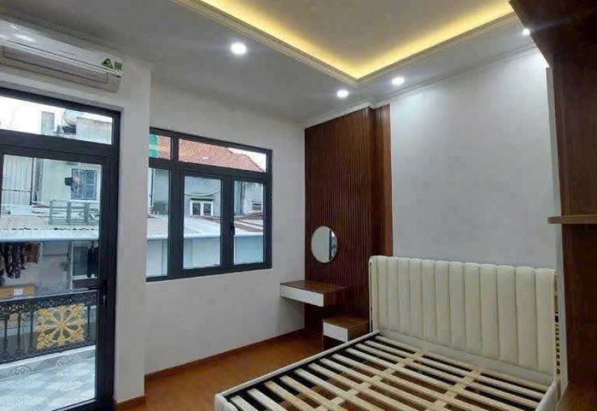 Cho thuê hoặc Bán Nhà hẻm 118// nguyễn thị thập