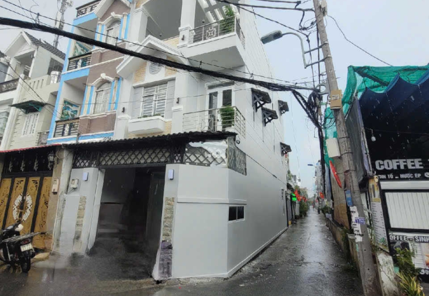 Bán Nhà Chính Chủ  HẺM 1806/ HUỲNH TẤN PHÁT,  THỊ TRẤN NHÀ BÈ TP.HCM