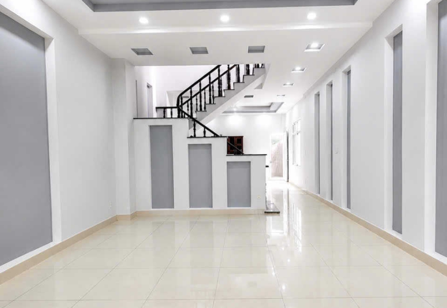 Bán Nhà Chính Chủ  HẺM 1806/ HUỲNH TẤN PHÁT,  THỊ TRẤN NHÀ BÈ TP.HCM