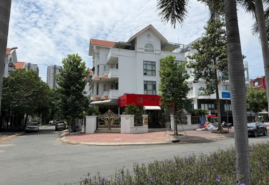 CHO THUÊ TOÀ NHÀ CĂN GỐC KHU HIMLAM PHƯỜNG TÂN HƯNG TP.HCM