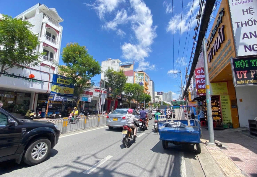 CHO THUÊ MẶT BẰNG NGUYỄN THỊ THẬP – QUẬN 7