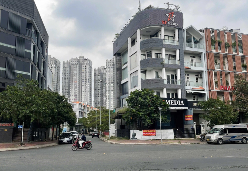 CHO THUÊ TOÀ NHÀ CĂN GỐC KHU HIMLAM PHƯỜNG TÂN HƯNG