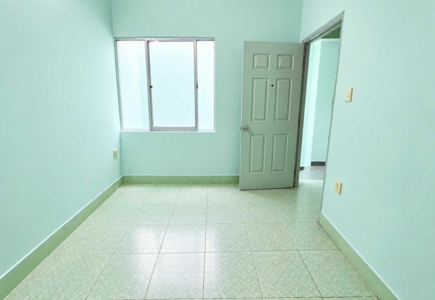Bán nhà  Hẻm 1041 Trần Xuân Soạn liền kề Him Lam