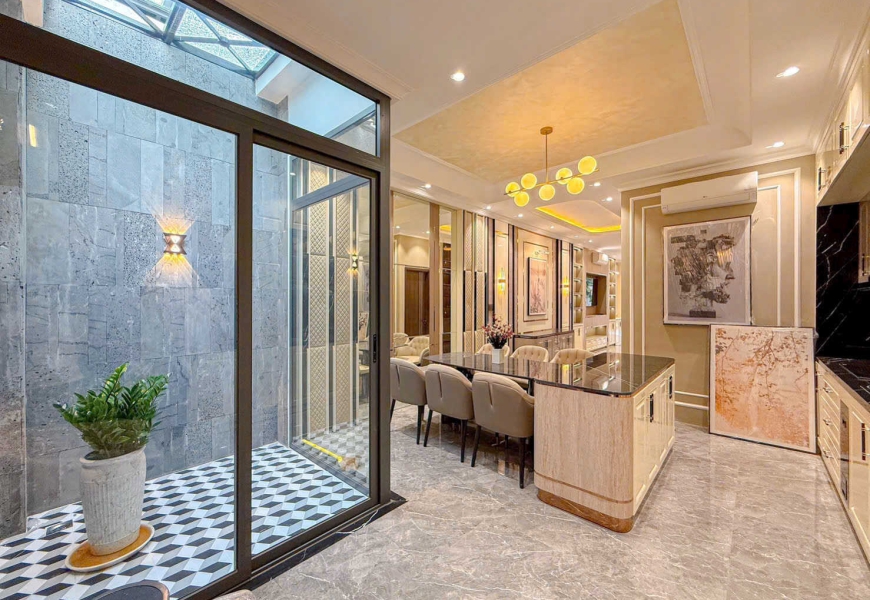 Cặp nhà Siêu phẩm 4 tầng full (có thang máy) , nhà số C3, C4, view sông, công viên, vị trí cơ 102
