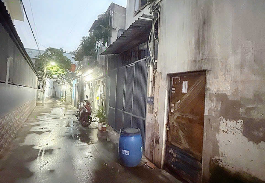 BÁN NHÀ SHR QUẬN 7 CÓ DÃY TRỌ ĐANG CHO THUÊ NGAY CHỢ BÙI VĂN BA - KCX TÂN THUẬN