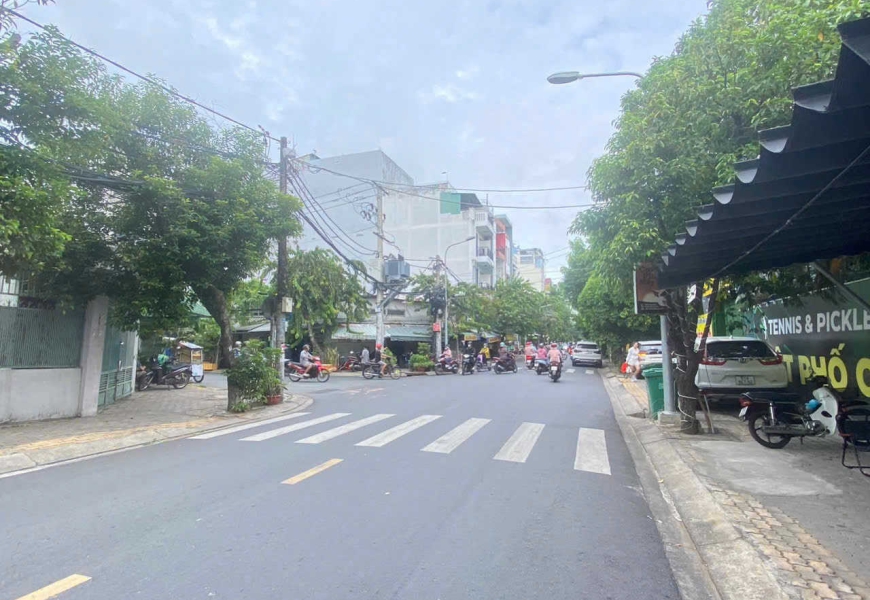 Cho thuê lô đất MT đường 79 kinh doanh đông