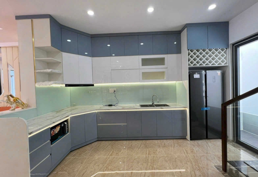 CHO THUÊ NHÀ ĐẸP ĐƯỜNG XE HƠI KDC HOÀNG QUỐC VIỆT, PHÚ THUẬN, QUẬN 7 ( Cách PMH 5 Phút Xe Máy ) 
