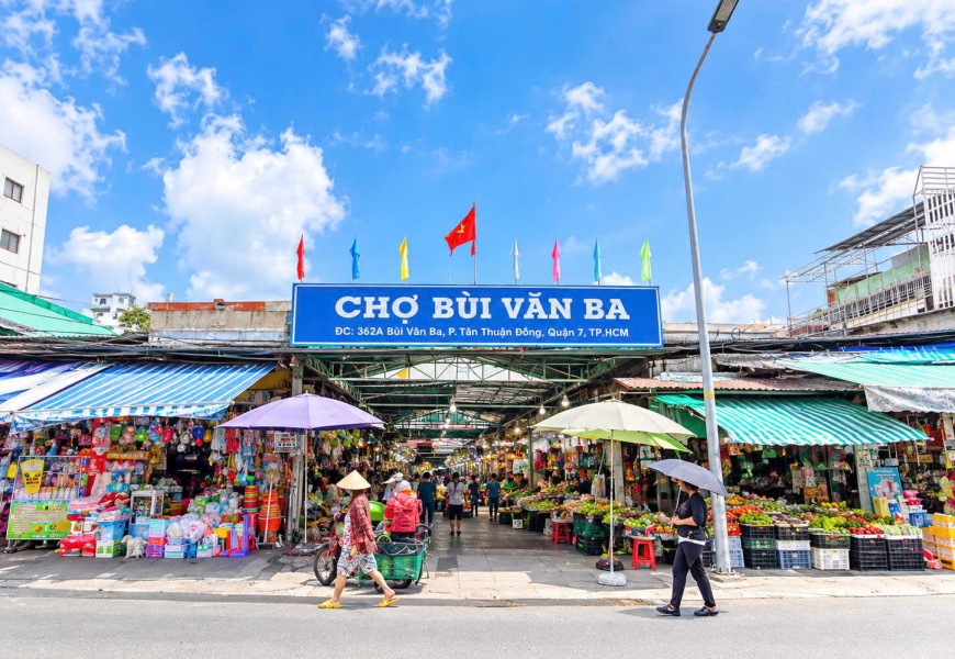 CHO THUÊ QUẬN 7 NHÀ MẶT TIỀN NGAY CHỢ BÙI VĂN BA SÁT KCX TÂN THUẬN - PHÚ MỸ HƯNG 