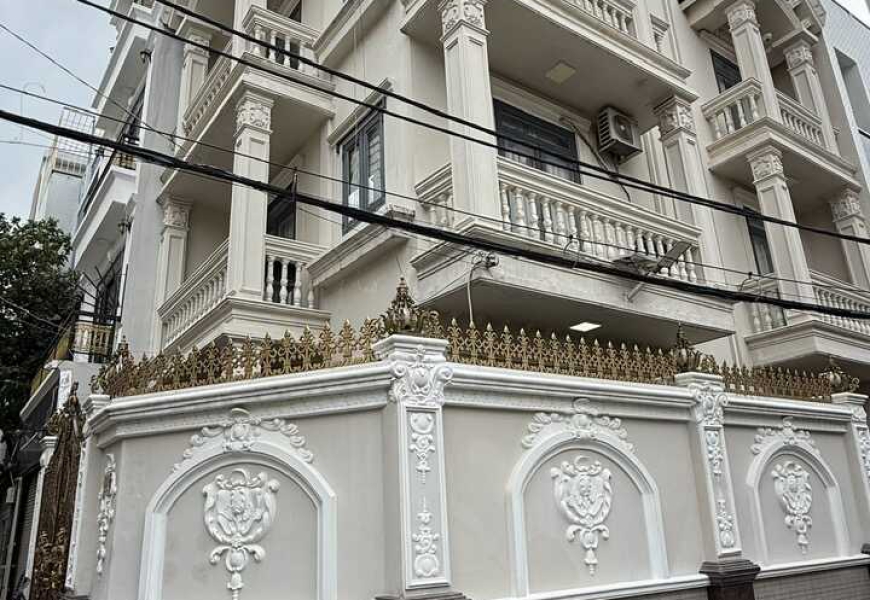 Biệt thự full nội thất - Lê Thị Chợ