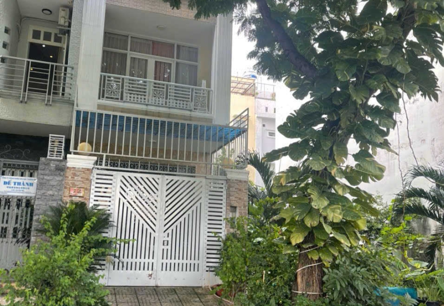 Bán nhà mặt tiền đường số 40- trục chính giao thông, An Phú Hưng, Tân Hưng- view công viên