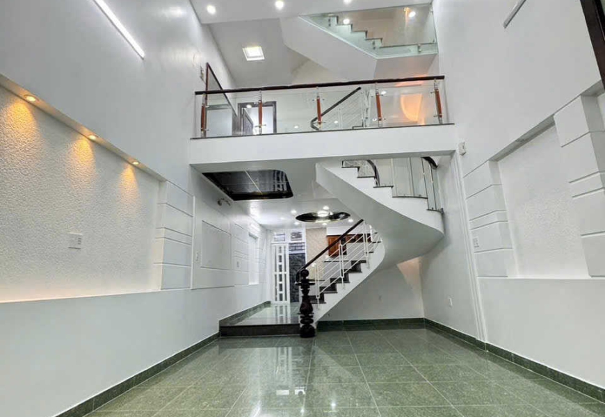 BÁN NHÀ 5 TẦNG MẶT TIỀN HUỲNH TẤN PHÁT, NHÀ BÈ - VỊ TRÍ KINH DOANH ĐẮC ĐỊA MỌI NGÀNH NGHỀ