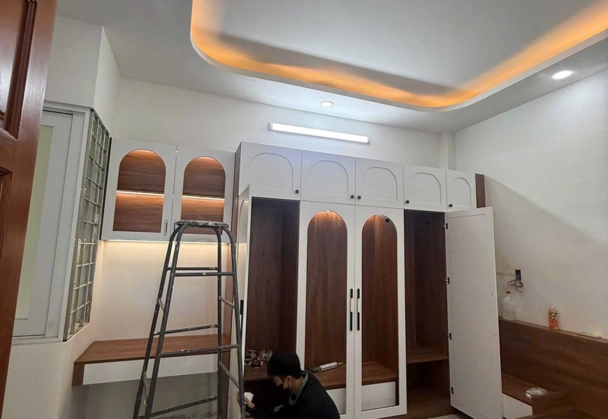 Bán nhà HXH , cách Huỳnh Tấn Phát 100m, kế bên Trường học Lâm Văn Bền hẻm 2177 HTP Nhà Bè 
