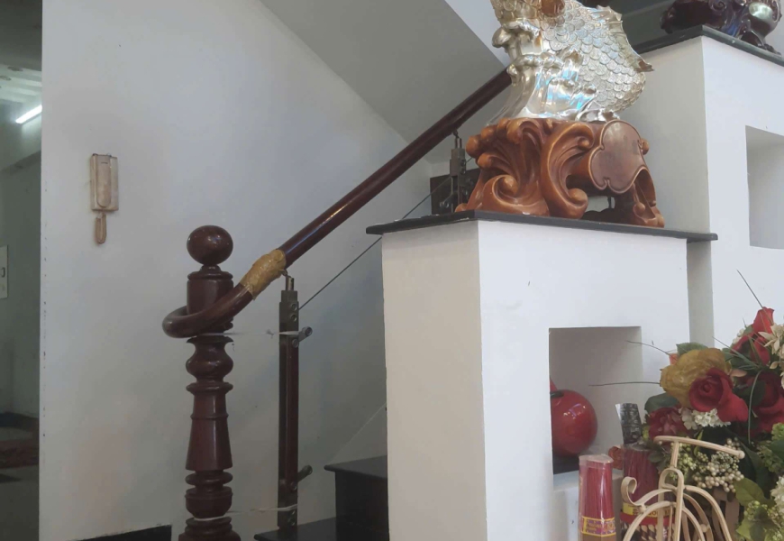 BÁN NHÀ 4 TẦNG KDC PHÚ THUẬN – VỊ TRÍ ĐẸP, GIÁ 13,5 TỶ TL 