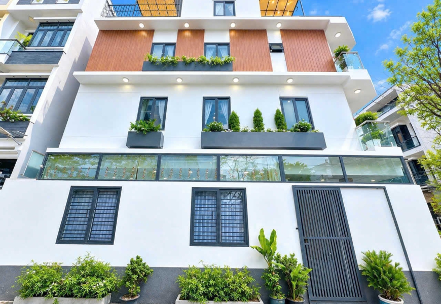 Bán Nhà Mới Đẹp Góc 2 Mặt Tiền Thoáng Mát KDC THE SUN Đường Huỳnh Tấn Phát - Nhà Bè