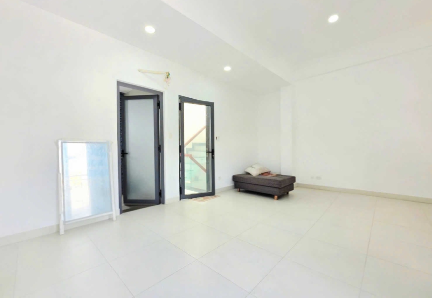 CHO THUÊ NHÀ NGUYÊN CĂN HẺM XE HƠI 2295 HUỲNH TẤN PHÁT NHÀ BÈ