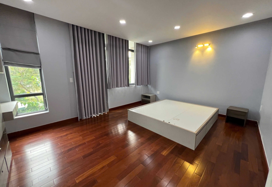 Bán nhà phố khu nine south,Nhà bè