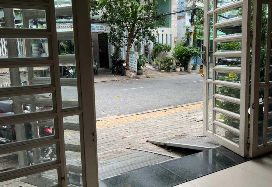 0914020039 EM DUNG Cho thuê nhà nguyên căn mặt tiền đường số Tân Quy Quận 7