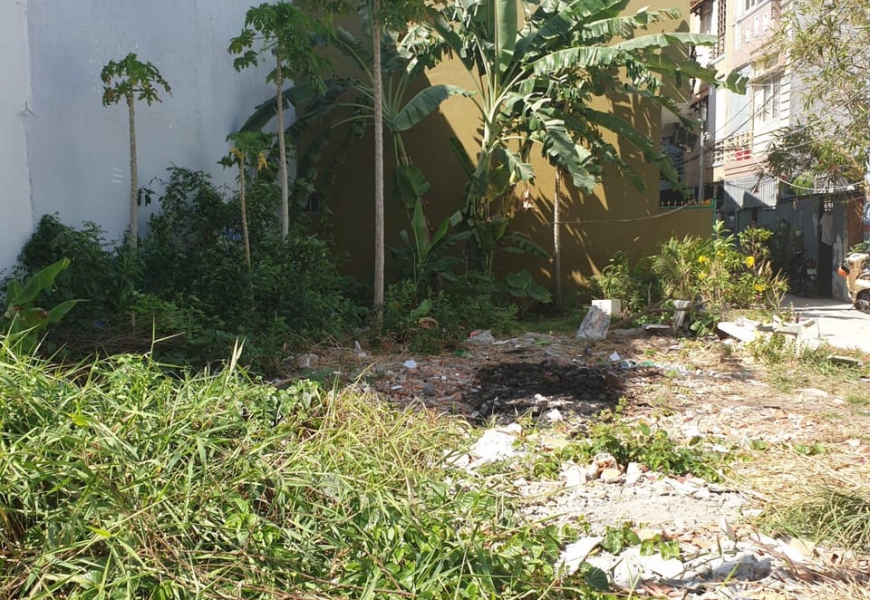 BÁN ĐẤT NGAY THỊ TRẤN NHÀ BÈ ĐƯỜNG 12M LÔ GÓC