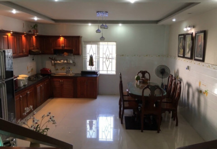 NHÀ PHỐ KHU PHÂN LÔ ĐỒNG BỘ 4 TẦNG - NGANG 5M - TRUNG TÂM QUẬN 7