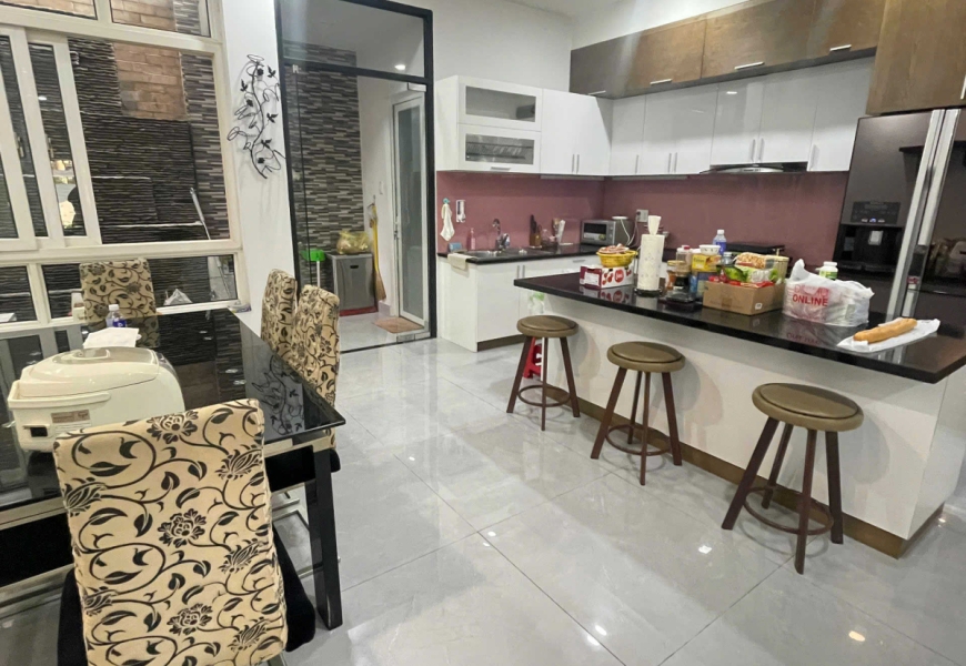 0909227199 Cần cho thuê nhà KDC Trung Sơn. Đường lớn 16m