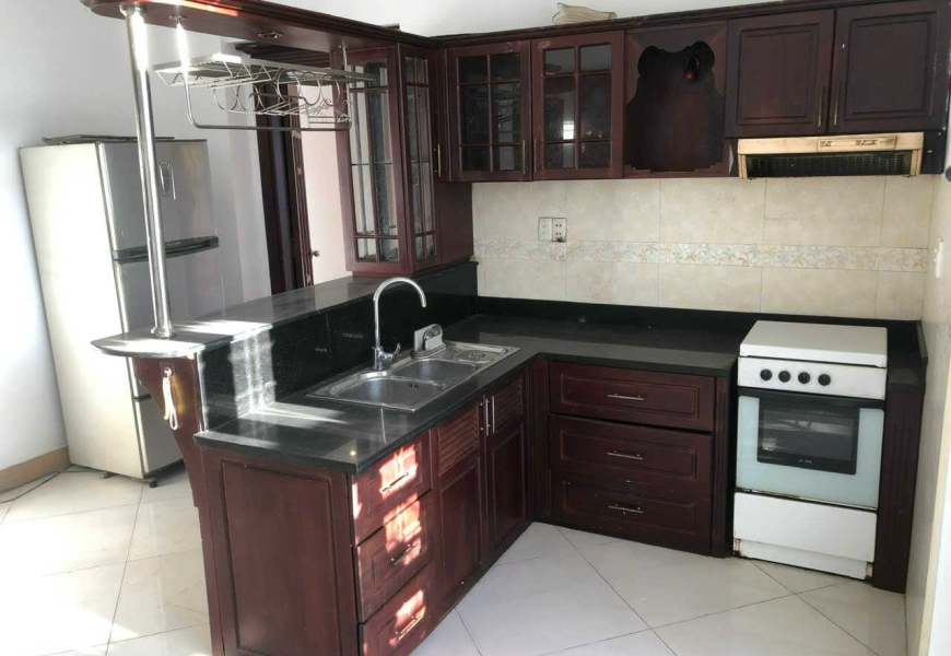 Cho thuê nguyên sàn tầng 1 biệt thự MT lâm văn bền Q7