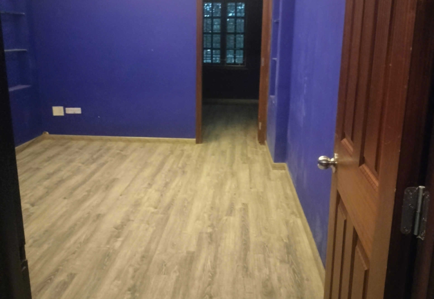 0914020039 EM DUNG Cho thuê nhà mặt tiền đường số Tân Quy quận 7 ĐANG SƠN SỬA MỚI