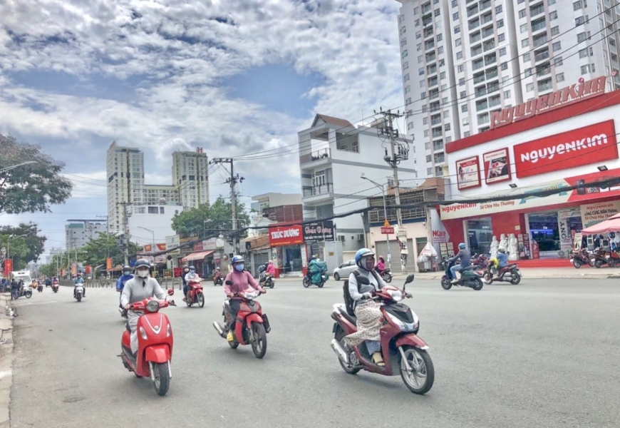 MẶT TIỀN NGUYỄN THỊ THẬP Q7,GIÁ BÈO 204TR/M
