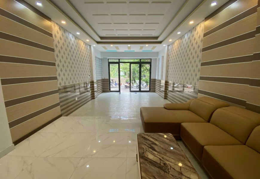 CẦN GẤP BÁN NHÀ MẶT TIỀN, NHÀ ĐẸP VIEW SÔNG THOÁNG MÁT