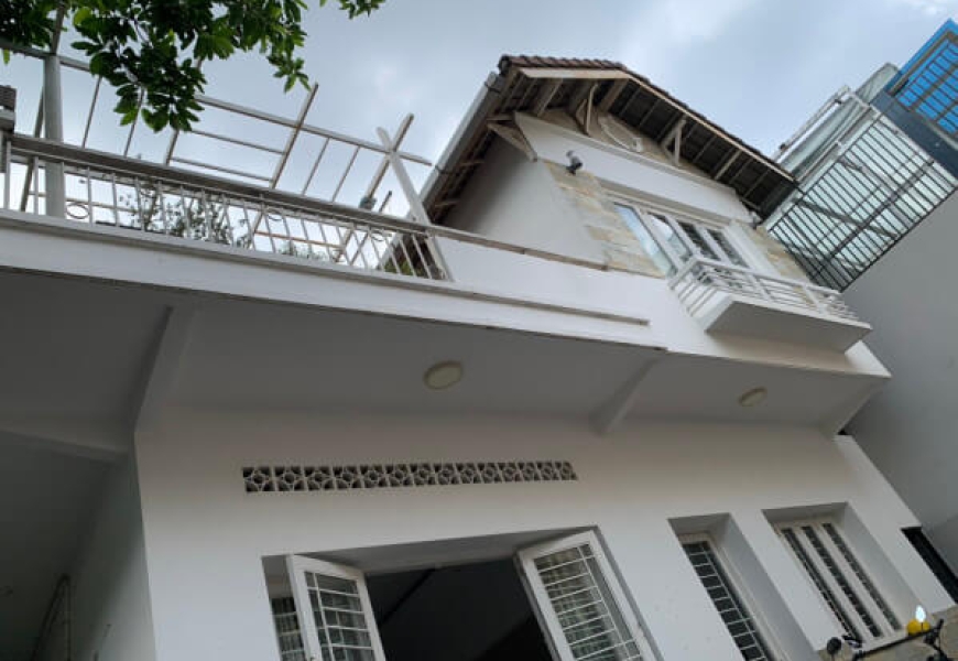 BÁN NHÀ GÓC 2 MẶT TIỀN ĐƯỜNG 333/ LÊ VĂN SỸ.PHƯỜNG 1.QUẬN TÂN BÌNH