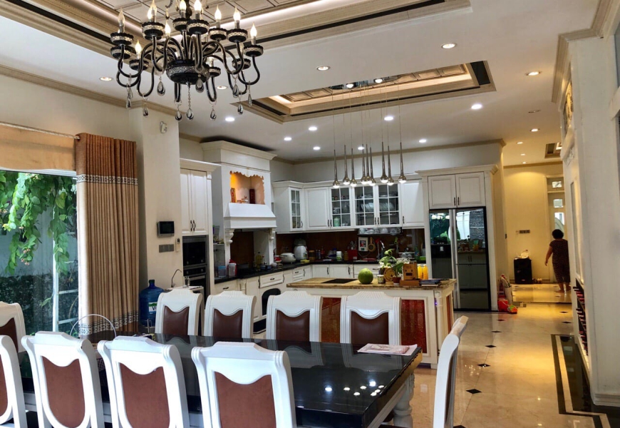BÁN BIỆT THỰ SIÊU ĐẸP NGAY TT Q7,KẾ LOTTE MARK