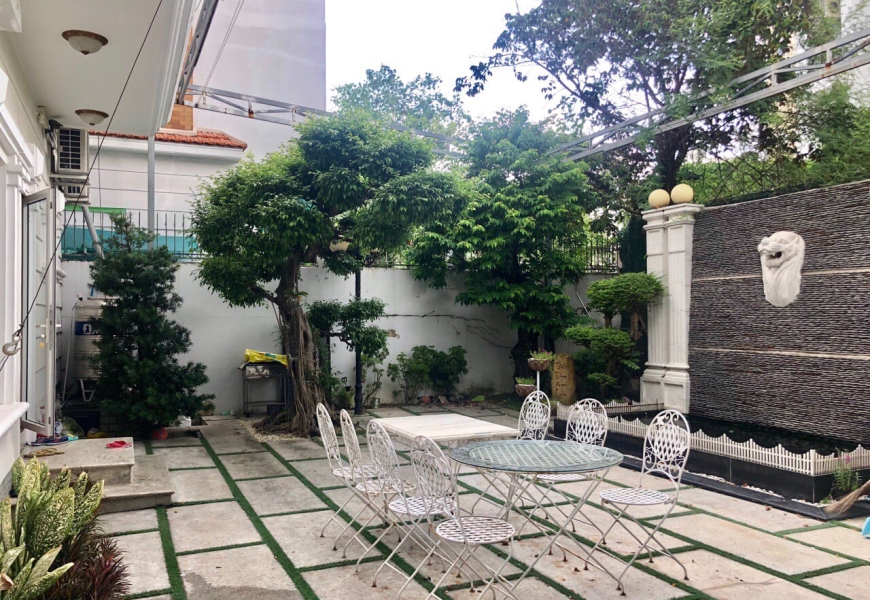 BÁN BIỆT THỰ SIÊU ĐẸP NGAY TT Q7,KẾ LOTTE MARK