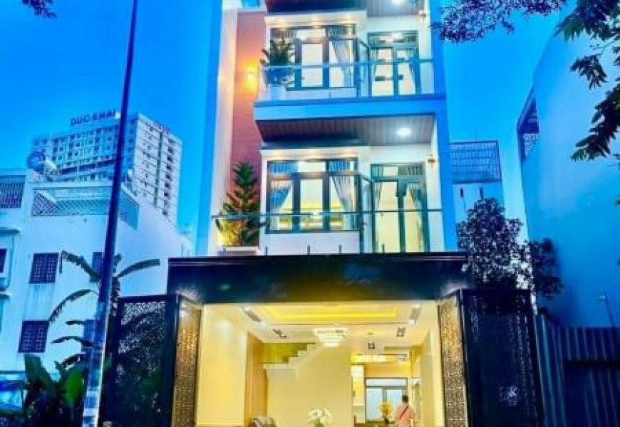 NHÀ 4 TẦNG ĐƯỜNG PHẠM HỮU LẦU, P. PHÚ MỸ, QUẬN 7 BÊN CẠNH PHÚ MỸ HƯNG