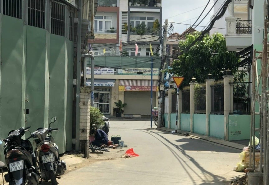 KÈO THƠM..NHÀ MT HẺM XE HƠI 7M GIÁ CHỈ 77TR/M