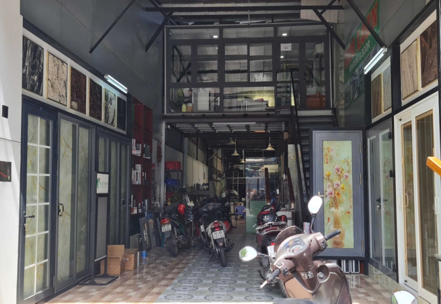 Cho thuê nhà mặt tiền số 1276 đường Huỳnh Tấn Phát, quận 7, thành phố Hồ Chí Minh, gần ngã 4 Huỳnh Tấn Phát và Hoàng Quốc Việt