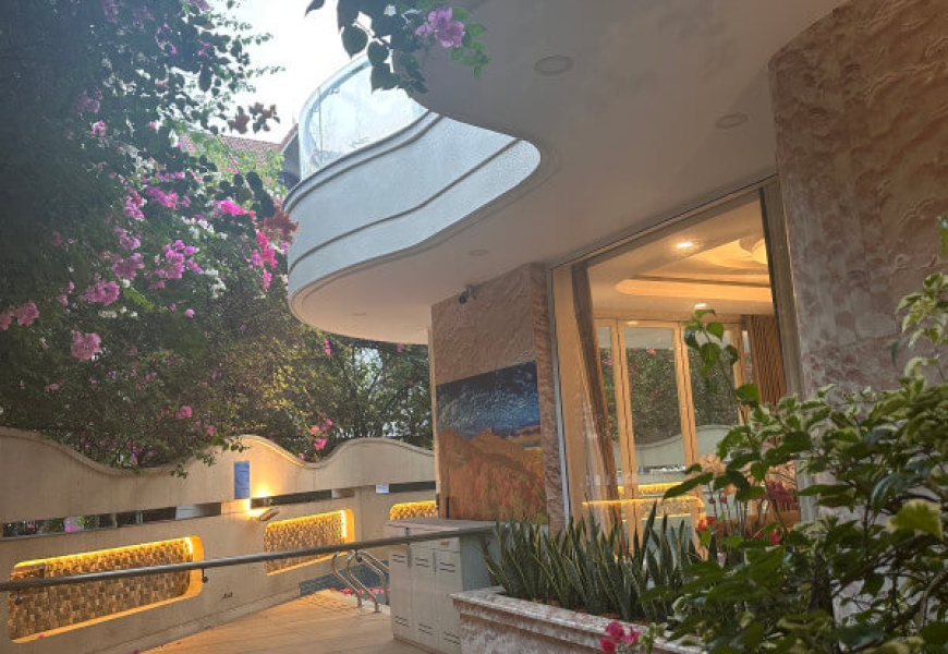 HÀNG HIẾM..VILLA SÂN VƯỜN GÓC 3 MẶT TIỀN ĐƯỜNG VIEW SÔNG,KHU SADECO VEN SÔNG,P TÂN PHONG,BẢO VỆ 24/24
