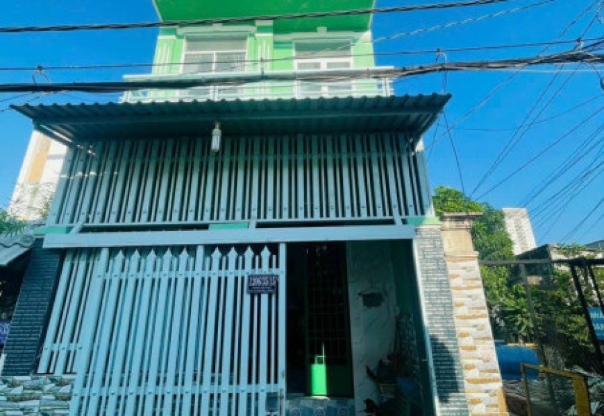 NHÀ BÁN HẺM 1026 HUỲNH TẤN PHÁT. P TÂN PHÚ QUẬN 7 - CHỈ 3TY750TR